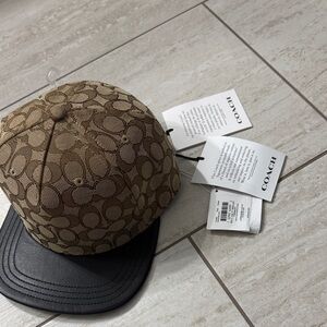 Coach Tan Monogram Hat with Black Visor..ladies baseball cap .. nwt